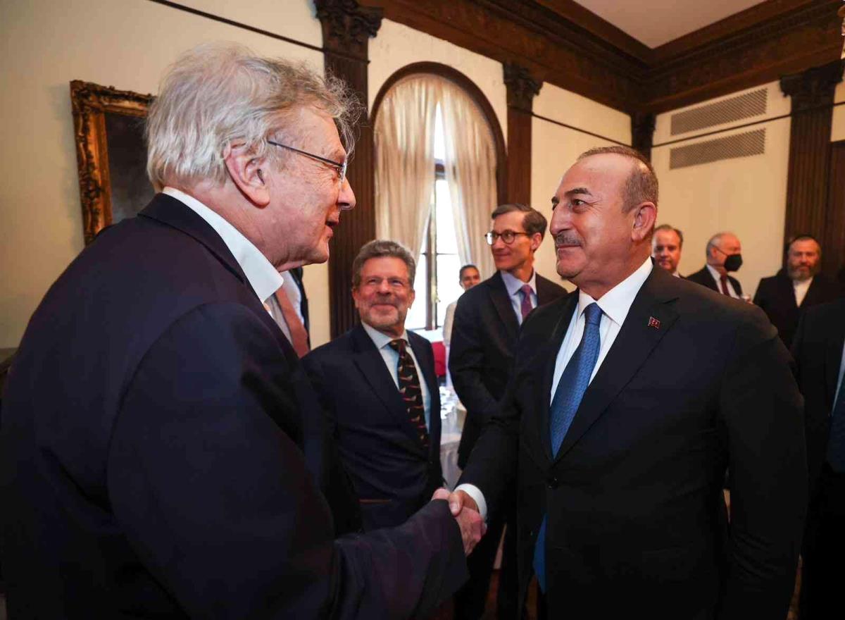Dışişleri Bakanı Çavuşoğlu, Washington'da iş dünyası temsilcileriyle buluştu